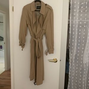 Aritzia babaton long trench coat
